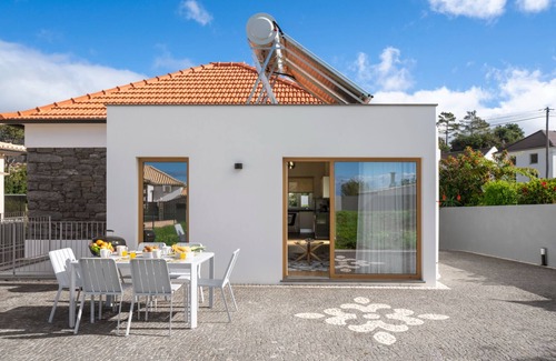 Prazeres Villa | Exceptional stone character house |Chalet Prazeres