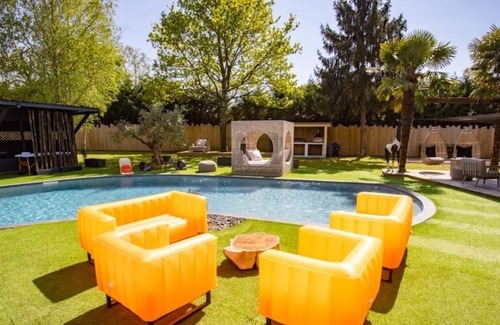 Benesse-Maremne House | Exceptional villa with heated swimming pool and pool house