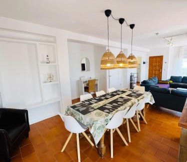 Lloret Blau House | Exclusiva casa con vistas despejadas al mar y piscina privada
