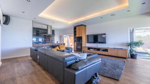 Cape Town City Centre Villa | Exclusive 3-Bedroom Luxury Villa Cape Town CBD