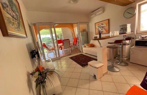 Gajac Apartment | Exclusive Apartment Croatia Sun and Sea View - Garden and Free Parking - Zrce