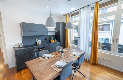Segundo Ensanche Apartment | Exclusive apartment in the center of Pamplona with all the comforts.