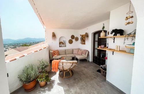 Nerja Apartment | Exclusive apartment with Nerjas biggest pool