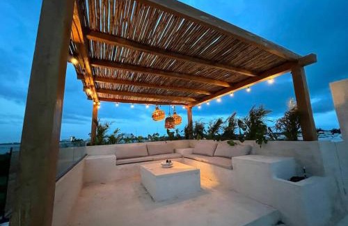 Zona Hotelera Apartment | Exclusive apt with private rooftop & amazing views