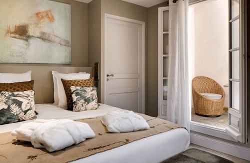 Avignon City Centre Hotel | Exclusive B&B Suites, Apartments, Spa & Fitness The Augustinian House an