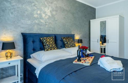 Warszawskie Apartment | Exclusive Gold Apartment