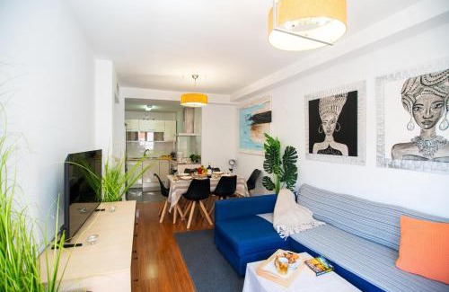 Carretera de Cadiz Apartment | Exclusive High-End Residence with FREE Parking - Malaga Center