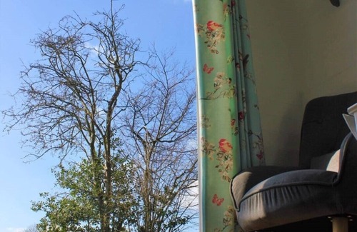 Lamberhurst RV Rental | Exclusive hire of luxury Glamp site