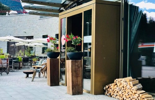 Laax Apartment | Exclusive holiday flat in a hotel with wellness