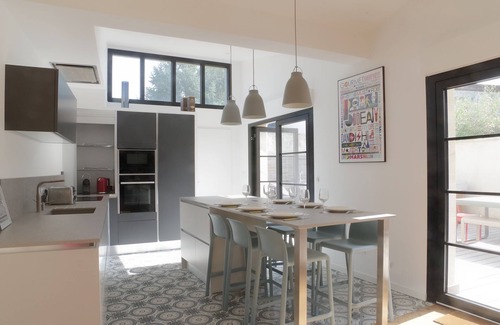 Talence House | Exclusive house of 140 m2 with 3 bedrooms and fantastic private patio