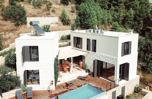 Mimice Villa | Exclusive location with privacy and amazing panoramic view