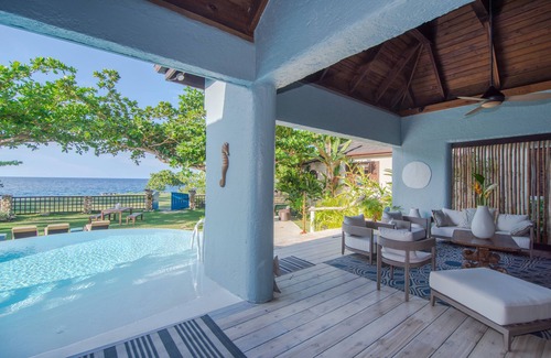 St. Ann's Bay House | Exclusive Oceanfront Villa in Charming Jamaican North Coast Resort Town