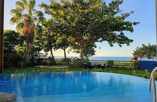 St. Ann's Bay House | Exclusive Oceanfront Villa in Charming Jamaican North Coast Resort Town