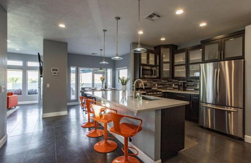 Moab South Valley House | Exclusive Retreats White Rim 6 Bedoom All Suites