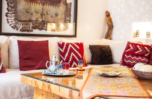 Mechouar-Kasbah House | Exclusive Riad 6 rooms, swimming pool, hammam - ideal for families & friends