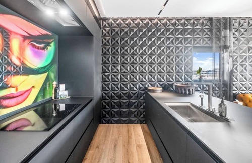 Grafton Apartment | Exclusive Urban Apartment, Entire Floor, Hot Tub