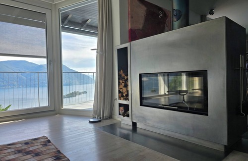 Ronco sopra Ascona House | Exclusive Villa Paradiso with Heated Pool, Sauna and Stunning Lake Views