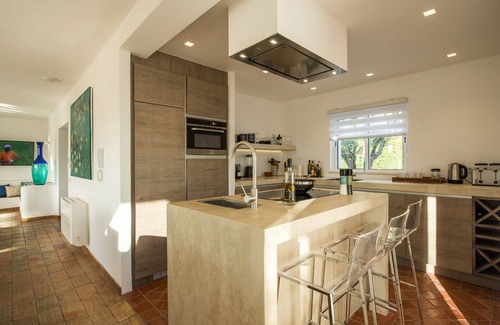 Mato Serrao Villa | Exclusive villa, 4 bedrooms, stunning sea view, private heated pool and Jacuzzi.