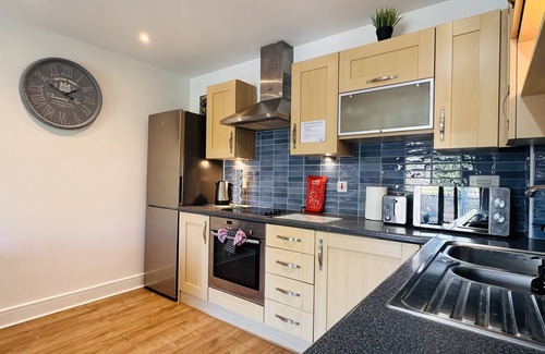 Derby Apartment | Executive Apartment with Balcony