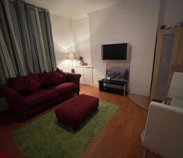 Aberdeen West End Apartment | Executive city centre Apartment