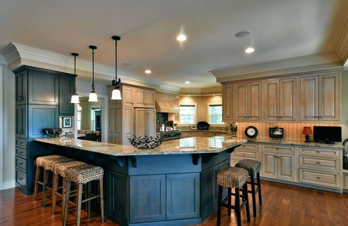 Sarona House | Executive Home With Golf Course Out Front and Lake In The Back- Amazing doesn't describe it