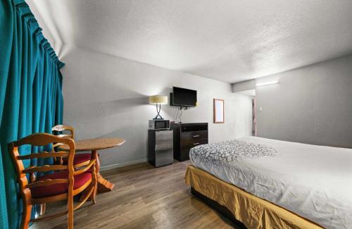 Rusk Hotel | Executive Inn