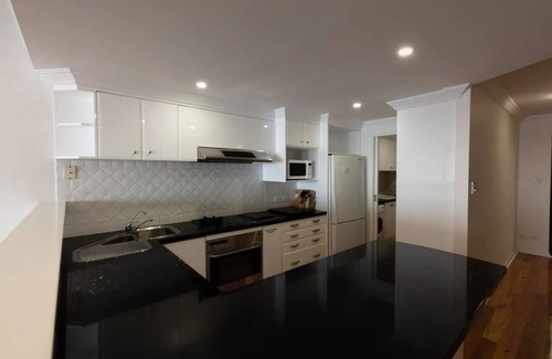 Geraldton House | Executive Marina Townhouse