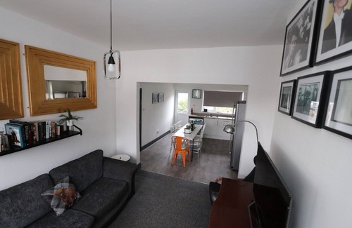 Cleethorpes Apartment | Executive Sea View apartment 3 Bedroom 'Lodge with the Legends' Sleeps up to 8