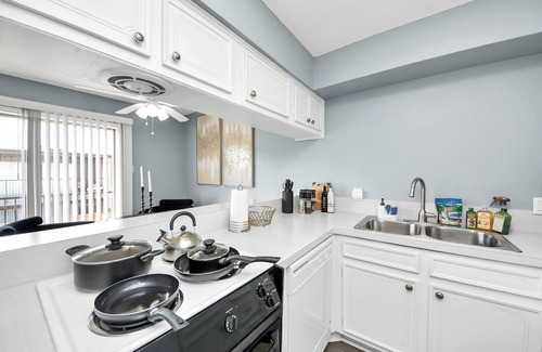 Greenway Plaza-Upper Kirby Apartment | Executive Stay at Kirby Greenway