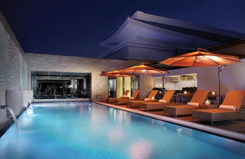 Al Muraqqabat House | Executive Suite Room Near Boracay Night Club