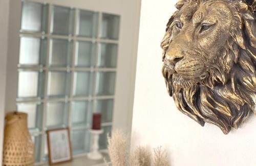 Leinfelden-Echterdingen Apartment | Exklusives Apartment & Balkon