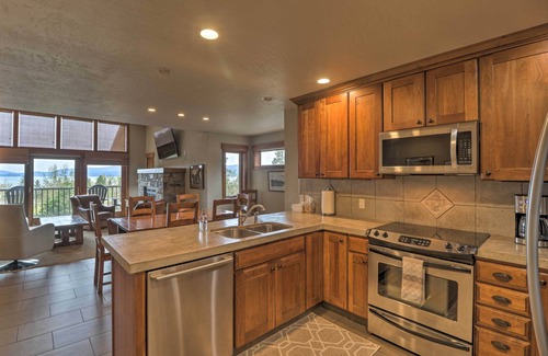 Bigfork Condo | Expansive Bigfork Resort Retreat on Flathead Lake!