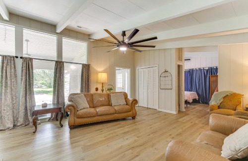 Florence House | Expansive Family Home 6 Mi to Dtwn Florence!