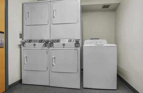 Snowshoe Apartment | Expedition Station 313 Next To Slopes And Bike Trails WiFi Village