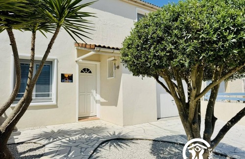 Trebes House | Experience an Indian summer in Occitanie with this wellness paradise 10' from Carcassonne