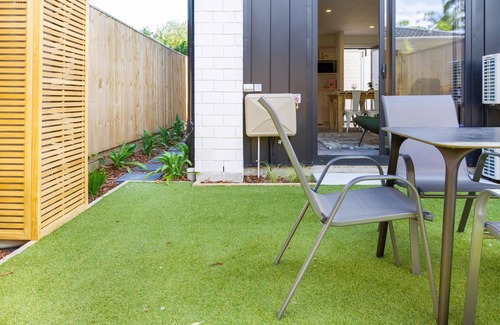 Mount Albert House | Experience Auckland - Fully Furnished 2BR Home