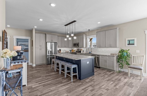 Yaupon Beach House | Experience luxury at Psalm Tree, a spacious 6-bedroom, 6-bathroom ocean view retreat