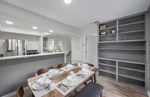 University Hills and Windsor Park House | Experience the vibrant spirit of Austin from this charming, 3 bedroom and 2.5 bath home for up to 9 guests - located 15 minutes from downtown. Thoughtfully designed with comfort in mind, it’s the perfect retreat for business trips or getaways
