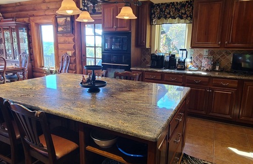 Ferguson Cabin | Experience Tranquility at Trinity Lodge, your Mountain Oasis in Leatherwood Moun