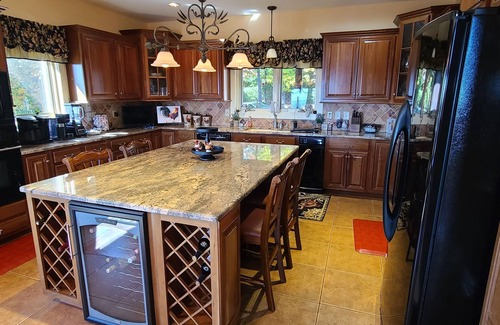 Ferguson Cabin | Experience Tranquility at Trinity Lodge, your Mountain Oasis in Leatherwood