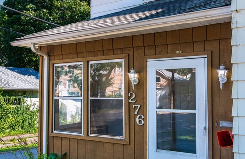 North End House | Experience Twin Cites, Spacious, Entire House