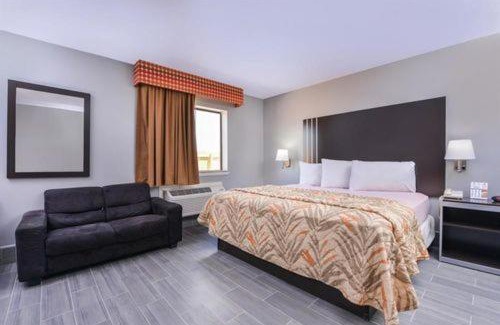 Weslaco Hotel | Express Inn Weslaco/Mercedes