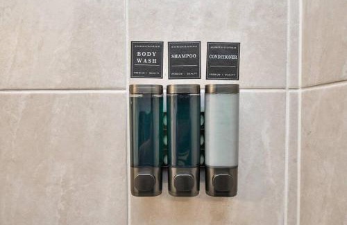 Katy House | Exquisite Relocation and Workers Dream Place