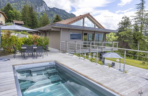 Rovagny Apartment | Exquisite UBAC Apartment with Swimming Pool, Offering Breathtaking Views of the Lake and Mountains"