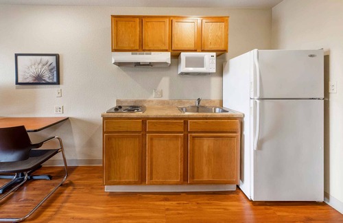 Northeast Pensacola Hotel | Extended Stay America Select Suites - Pensacola - Northeast