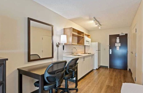 Alameda Hotel | Extended Stay America Suites Oakland Alameda Airport