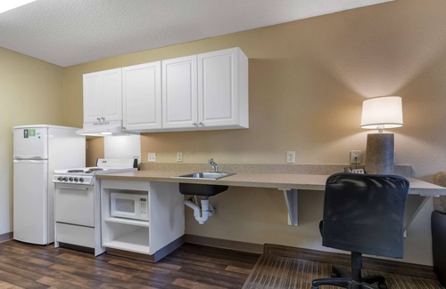 Alameda Hotel | Extended Stay America Suites Oakland Alameda Airport