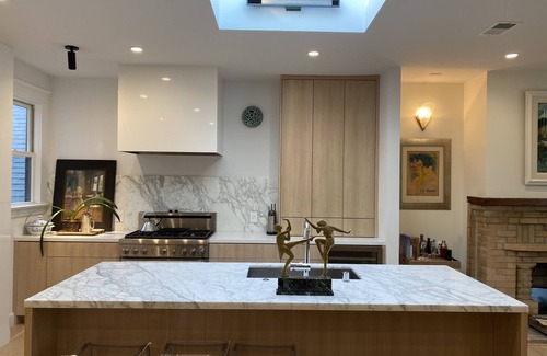 Anza Vista Condo | Extensively remodeled Marina style building in the heart of SF