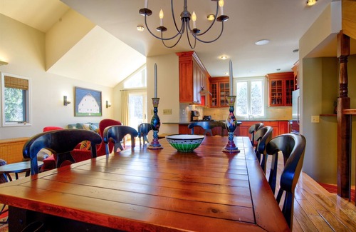 Stratton Mountain House | Extraordinary Stratton Ski On/Ski Off Home