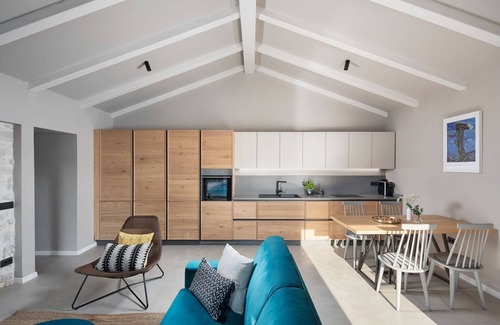 Susnjici House | Extravagant and modern villa with large pool near Porec